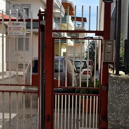 House מלון נאפולי